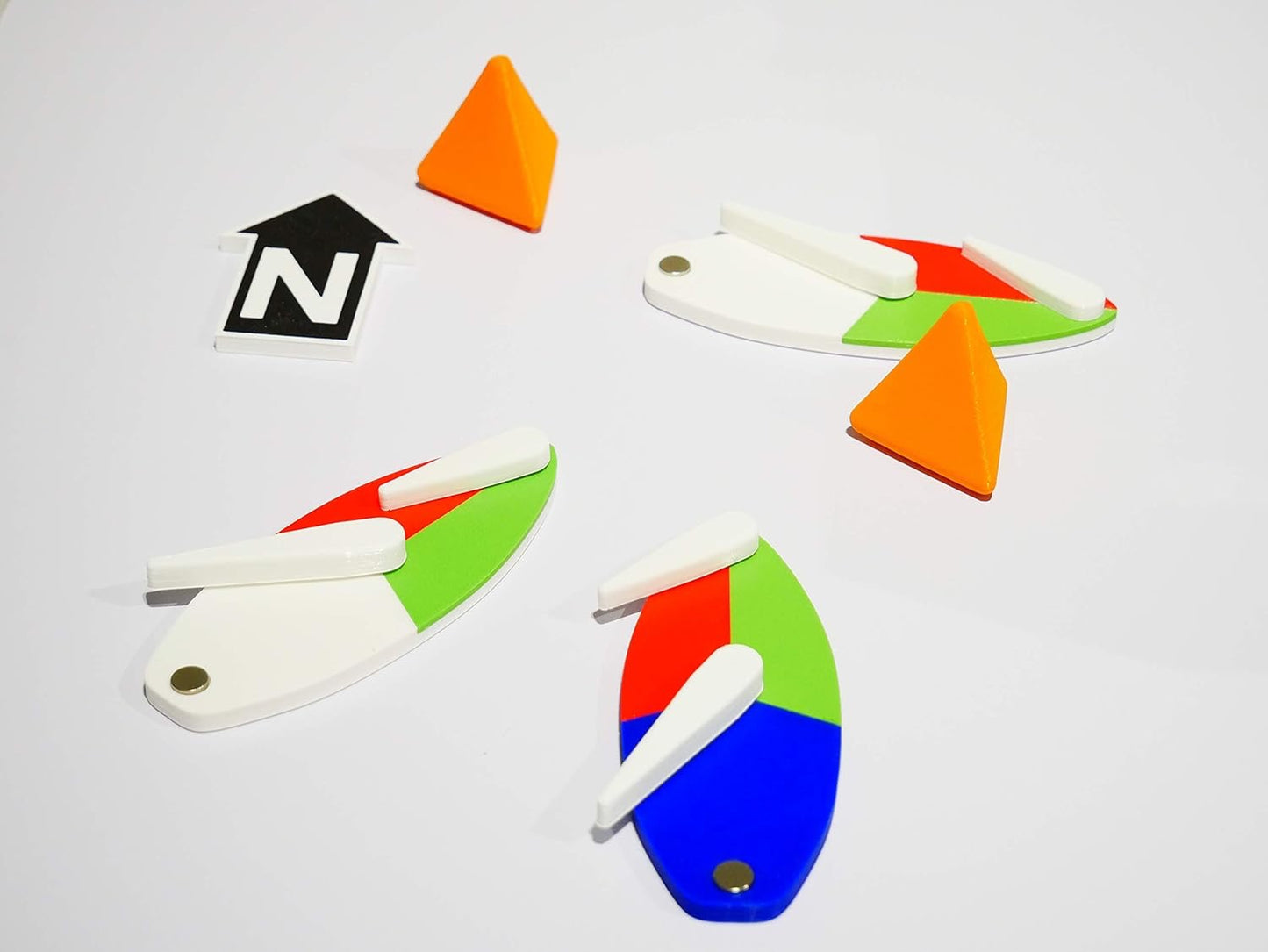 Magnetic Sail Cruising Vessel with Moving Sails Instructor Training Aid